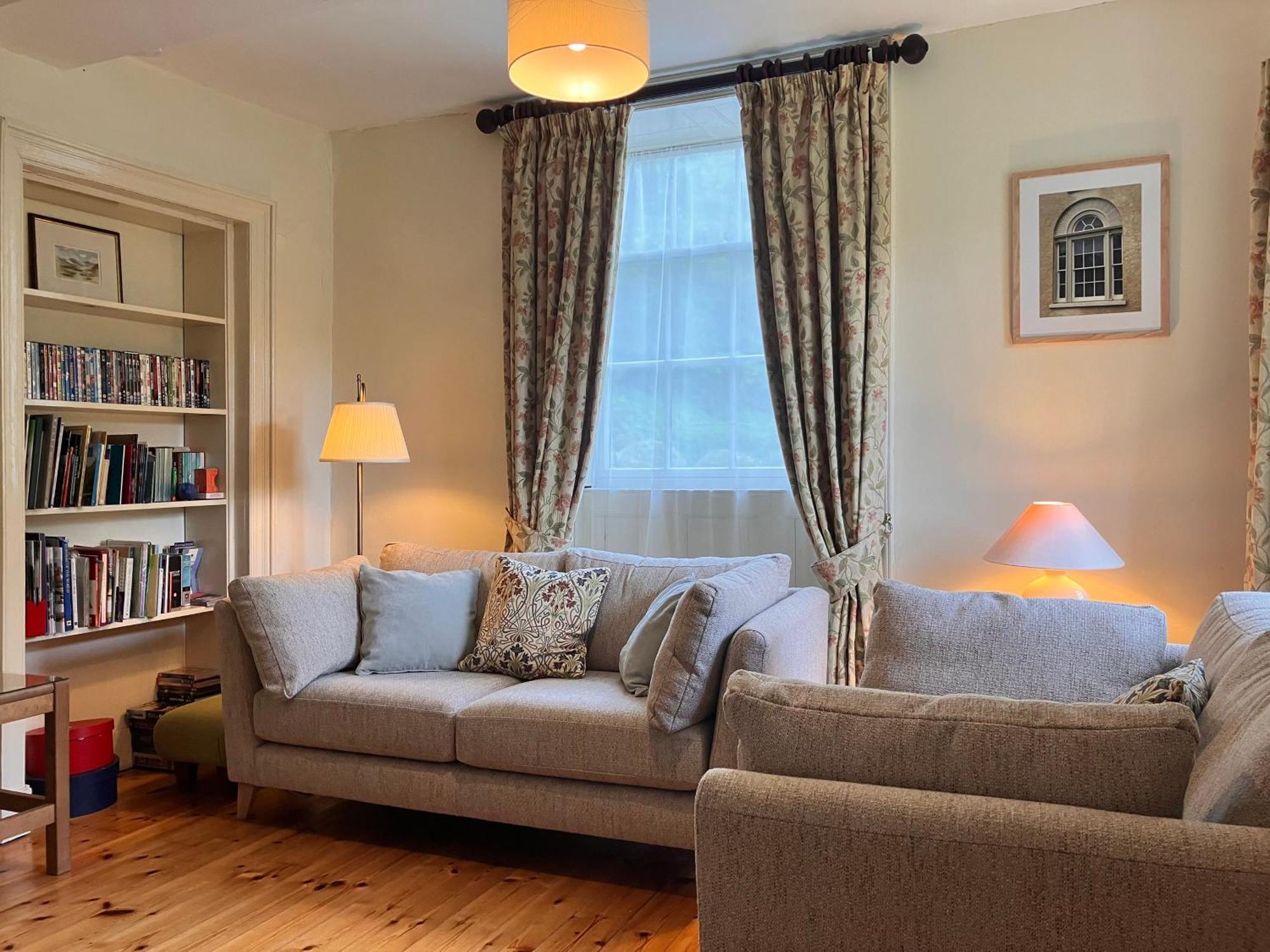 Plas Yn Yale With Mountain Views From All Windows Wrexham Luaran gambar